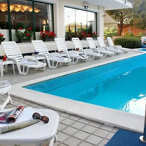 Garden Hotell